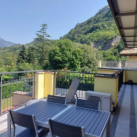 Mountain Spirit, Apartment